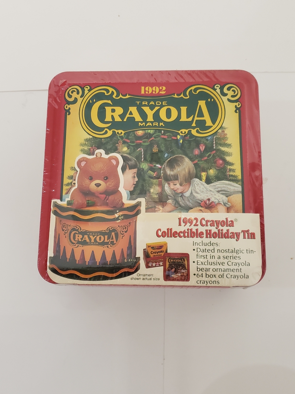 NOS 1992 Crayola Collectible Holiday Tin 1st in Series Factory Sealed